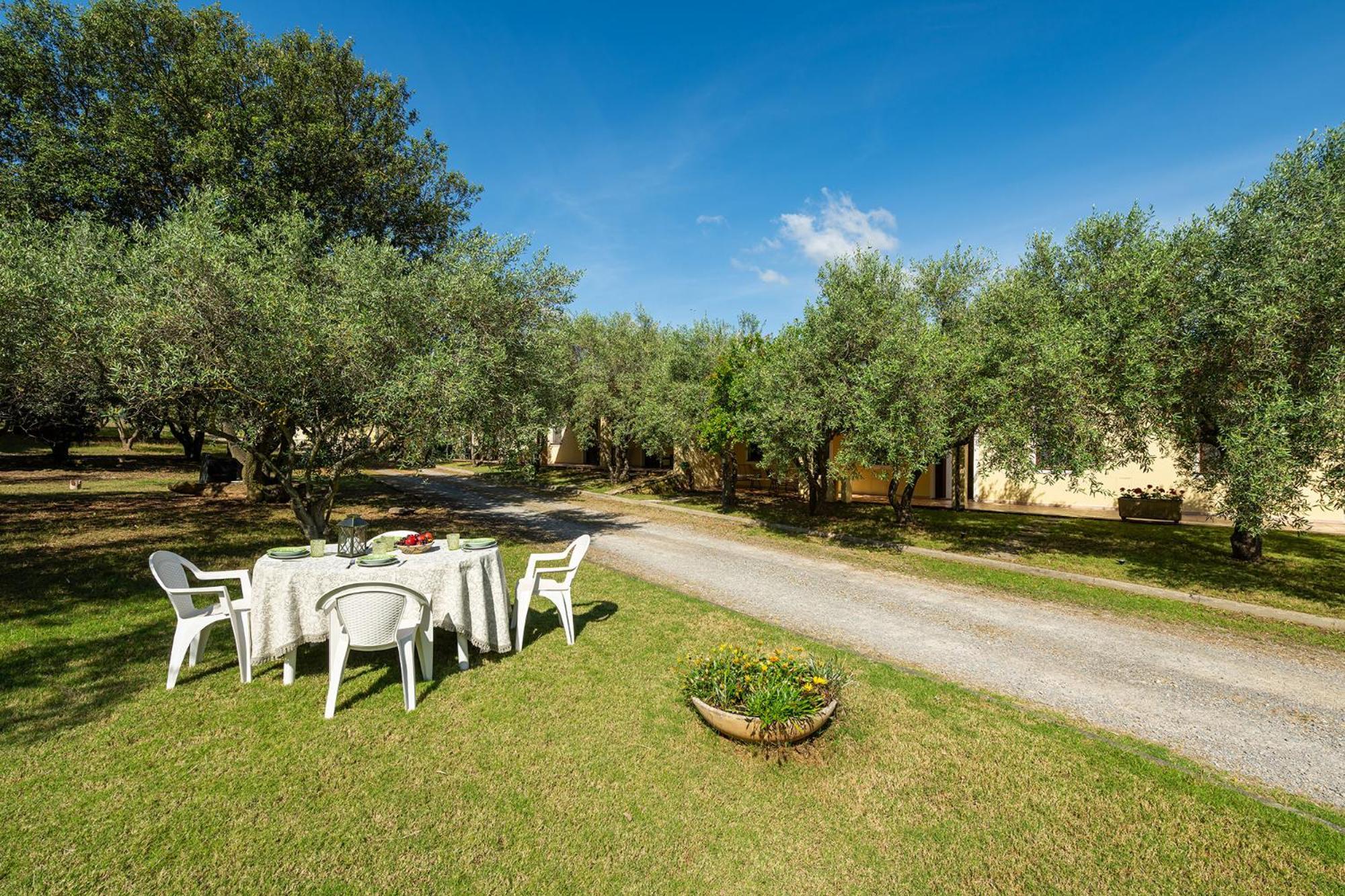 Vila Residenza Parco Degli Ulivi Villamassargia Exteriér fotografie