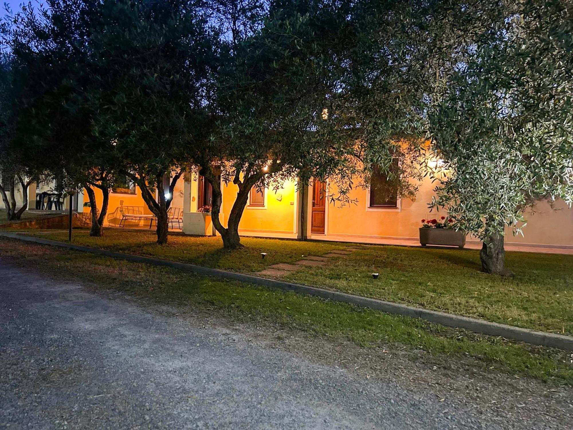Vila Residenza Parco Degli Ulivi Villamassargia Exteriér fotografie
